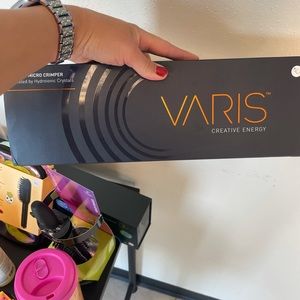 Varis hair crimper NIB